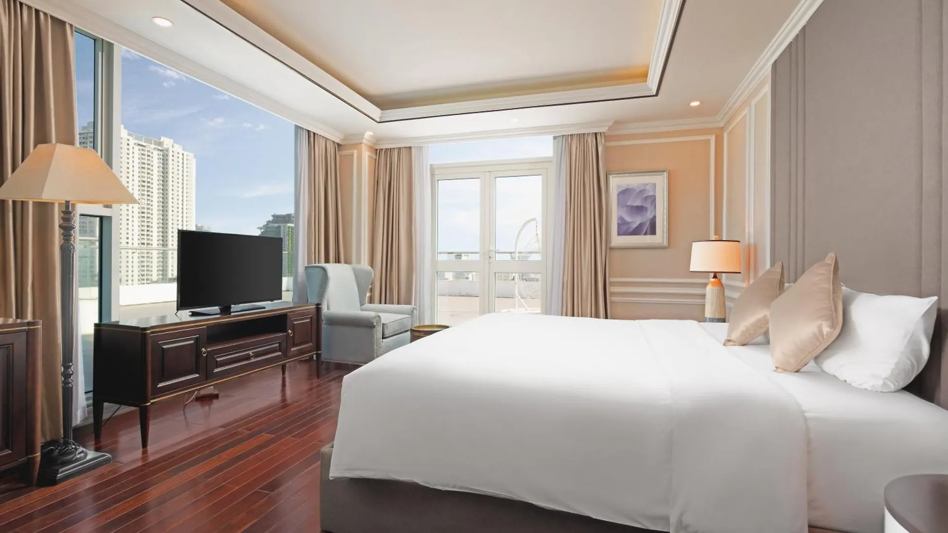 Royal Lotus Hotel Danang